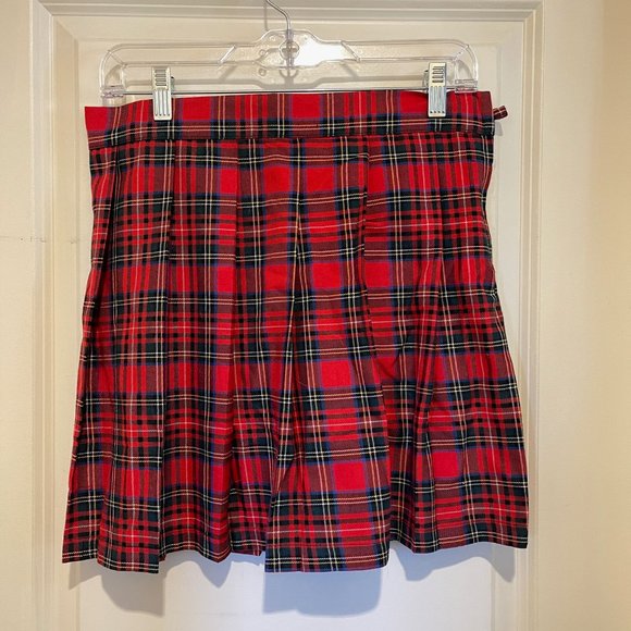 Red Plaid Mini Skirt - Picture 5 of 5